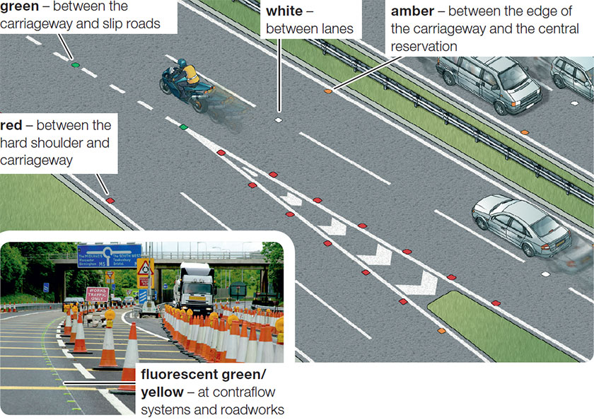 what-colour-are-the-reflective-studs-between-a-motorway-and-its-slip